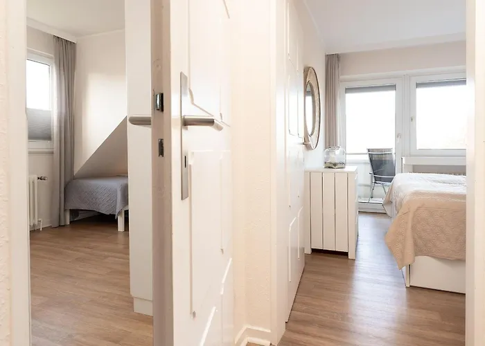 Freienwalder Strasse 7 7 *